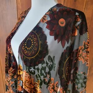 Witchy Whimsigoth Torrid Burnout Floral Ruana Wrap 1 Size Black & Wine Sold Out